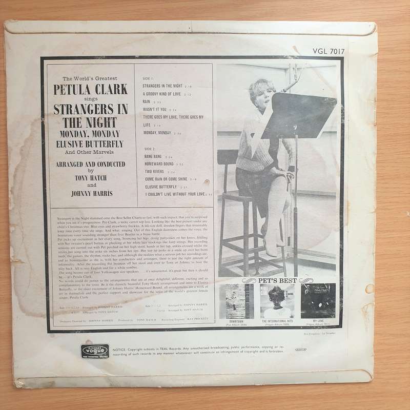 Petula Clark - Strangers in the Night - Vinyl LP Record - Very-Good- Quality (VG-) (minus)