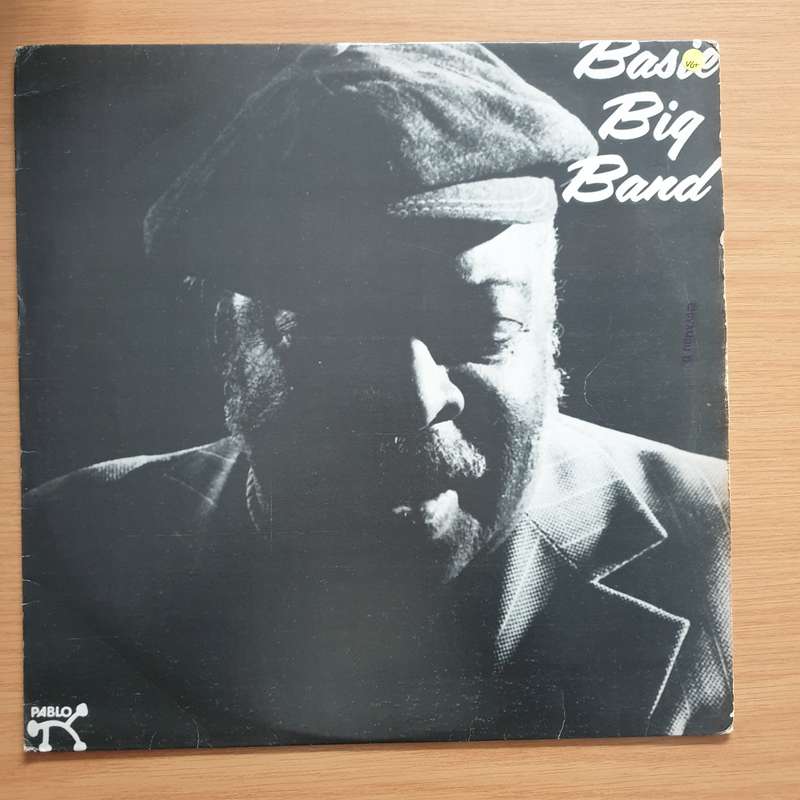 Count Basie  Basie Big Band  Vinyl LP Record - Very-Good+ Quality (VG+) (verygoodplus)