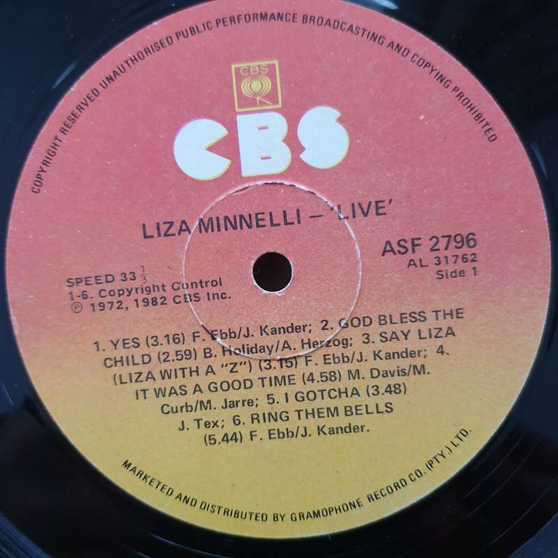 Liza Minnelli  Liza With A "Z"   - Vinyl LP Record - Very-Good+ Quality (VG+) (verygoodplus)