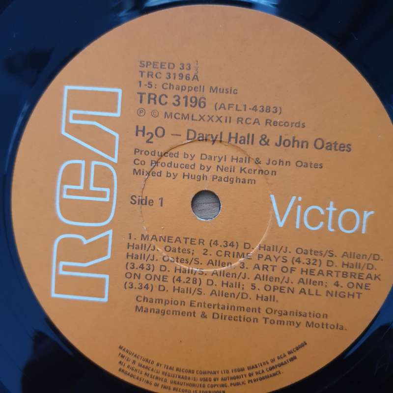 Daryl Hall + John Oates  HO (TRC) - Vinyl LP Record  (VG+)
