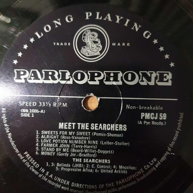 The Searchers  Meet The Searchers - Vinyl LP Record - Very-Good- Quality (VG-) (minus)