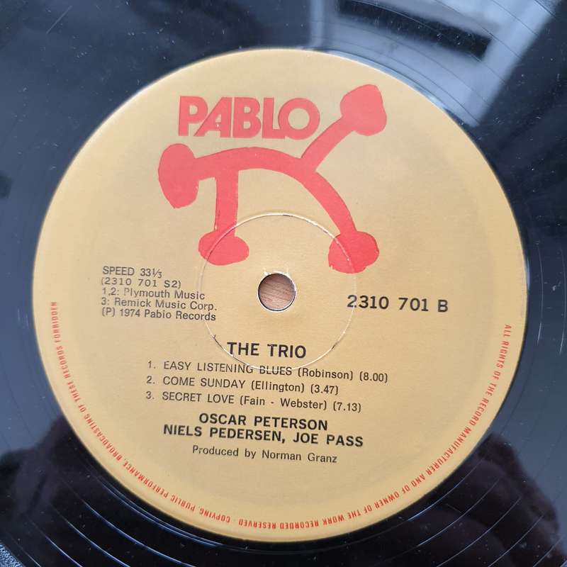 The Trio  The Trio - Oscar Peterson/Niels Pederson/Joe Pass  - Vinyl LP Record - Very-Good- Qu...