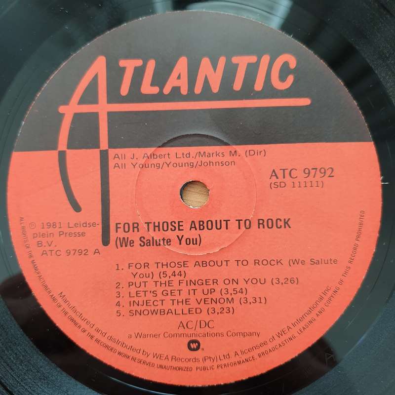 AC/DC  For Those About To Rock (We Salute You) -  Vinyl LP Record - Very-Good Quality (VG)  (v...