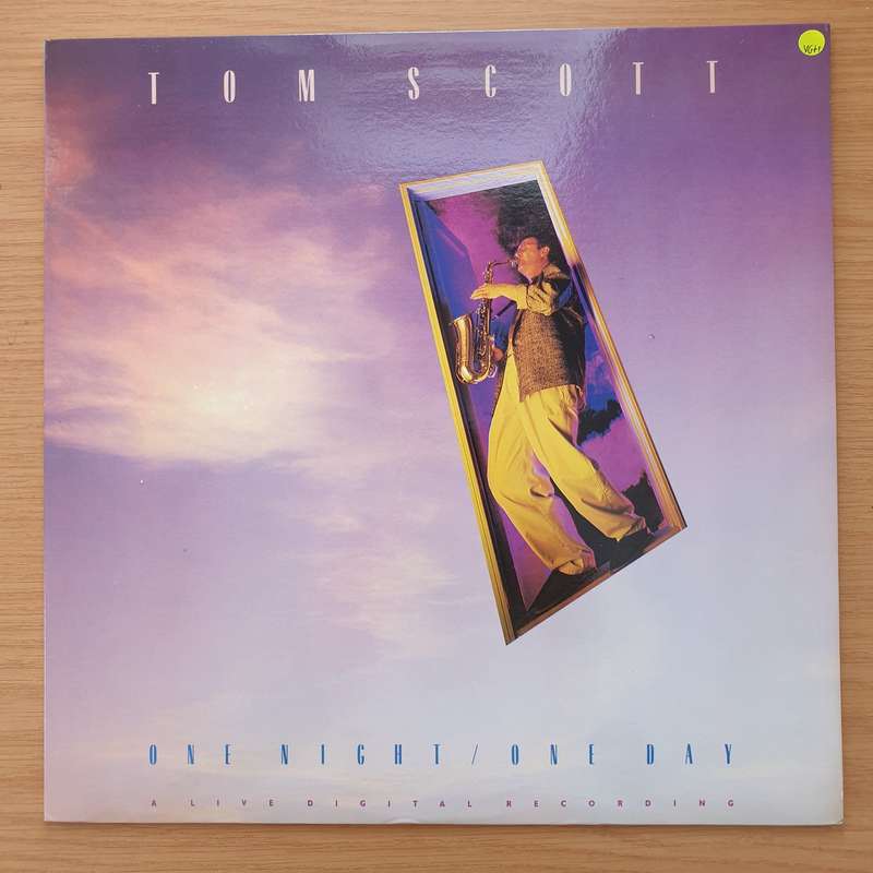Tom Scott  One Night / One Day - Vinyl LP Record - Very-Good+ Quality (VG+) (verygoodplus)
