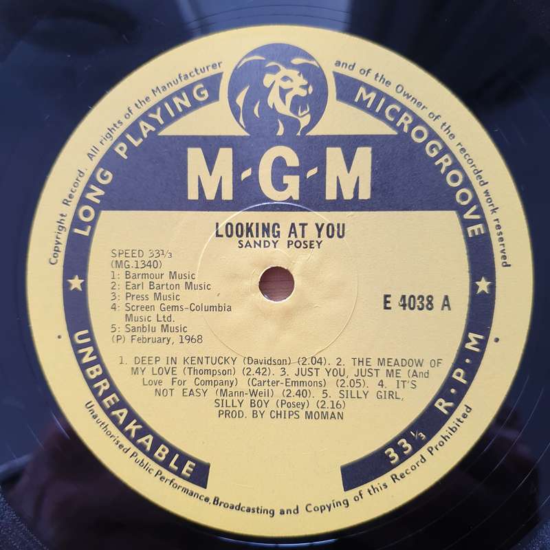 Sandy Posey  Looking At You - Vinyl LP Record - Very-Good+ Quality (VG+) (verygoodplus)