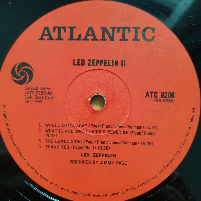 Led Zeppelin  Led Zeppelin II  - Vinyl LP Record - Very-Good- Quality (VG-) (minus)