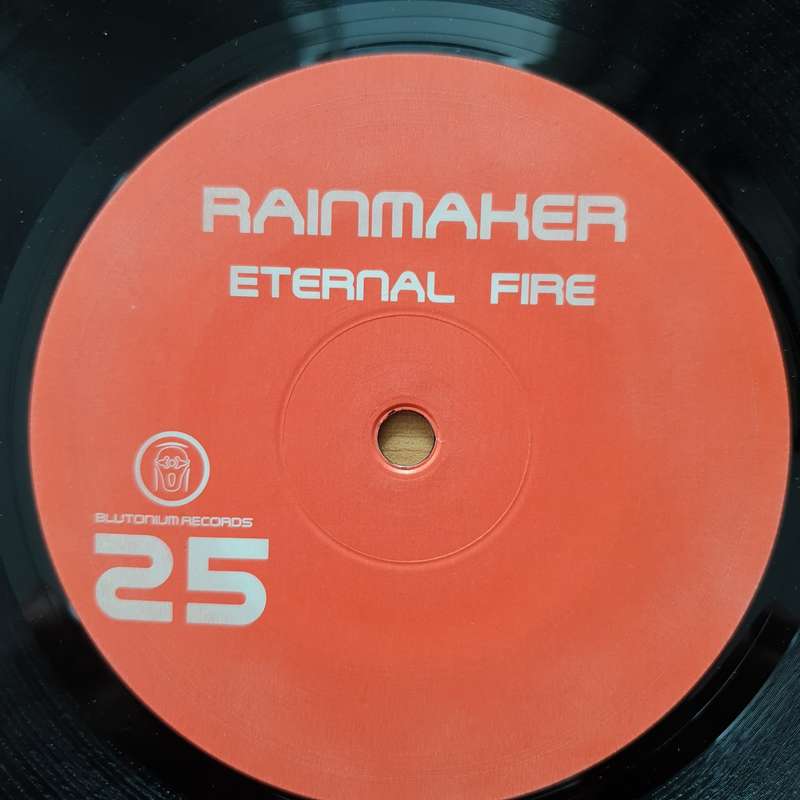 Rainmaker  Eternal Fire - Vinyl LP Record - Very-Good+ Quality (VG+) (verygoodplus)