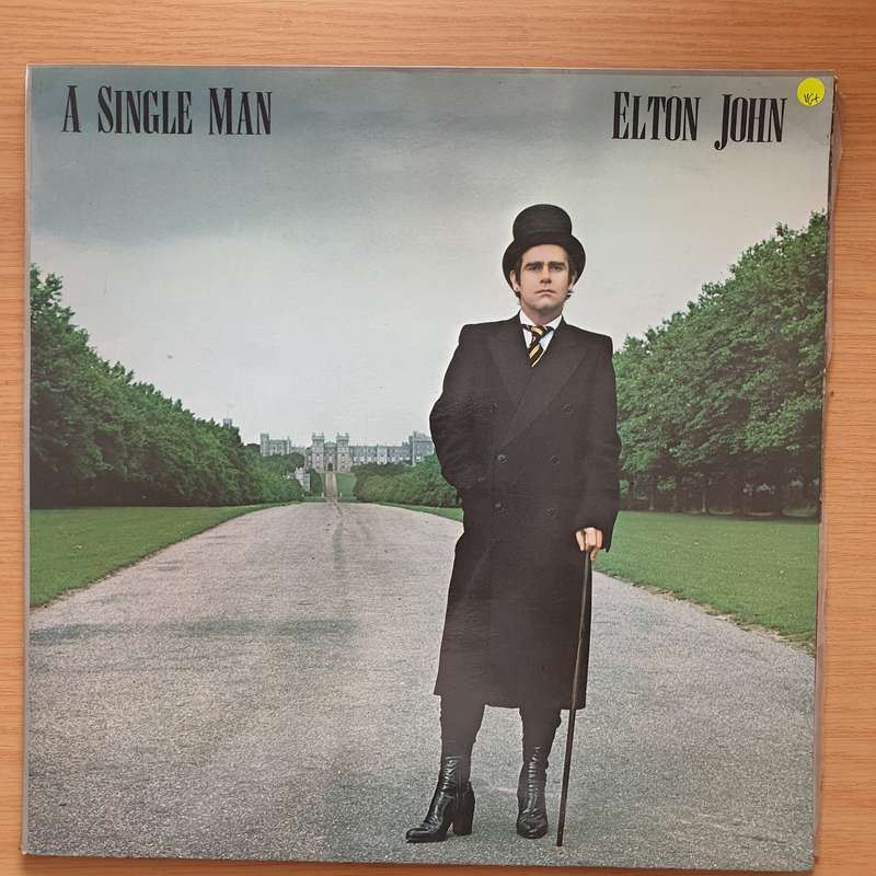 Elton John  A Single Man - Vinyl LP Record - Very-Good+ Quality (VG+) (verygoodplus)