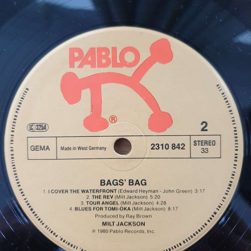 Milt Jackson  Bags' Bag - Vinyl LP Record - Very-Good+ Quality (VG+) (verygoodplus)