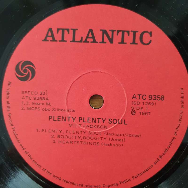 Milt Jackson  Plenty, Plenty Soul - Vinyl LP Record - Very-Good+ Quality (VG+) (verygoodplus)