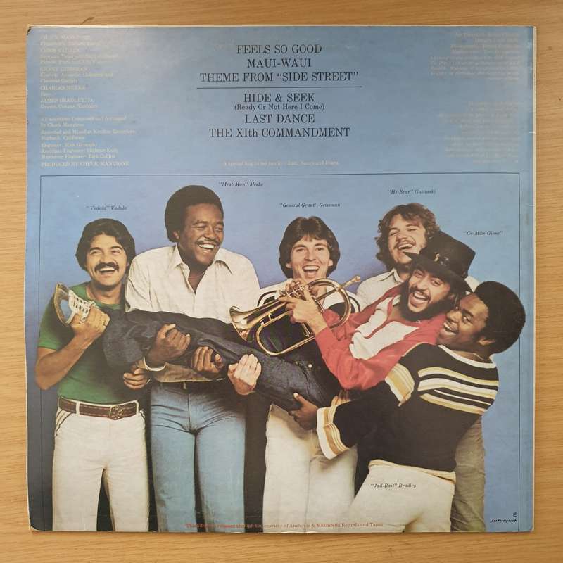 Chuck Mangione  Feels So Good - Vinyl LP Record - Very-Good+ Quality (VG+) (verygoodplus)