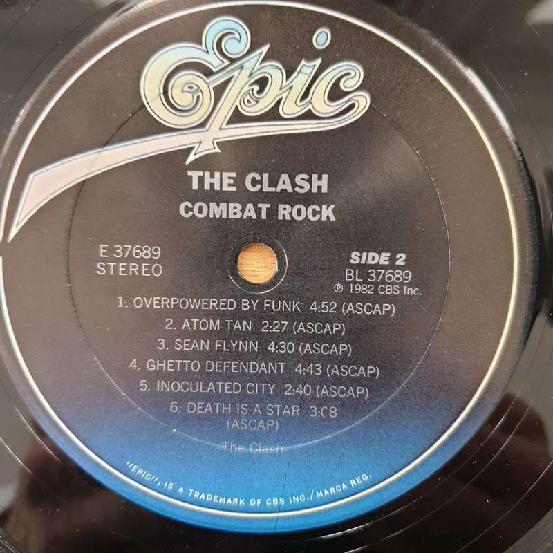 The Clash - Combat Rock (US Pressing) - Vinyl LP Record - Very-Good+ Quality (VG+)