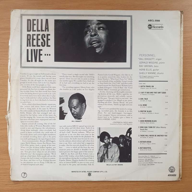 Della Reese  Della Reese Live  Vinyl LP Record - Very-Good+ Quality (VG+) (verygoodplus)