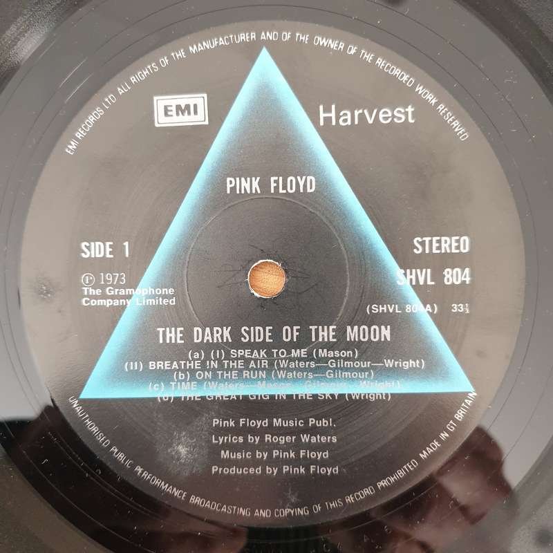 Pink Floyd  The Dark Side Of The Moon (UK) -  Vinyl LP Record - Very-Good+ Quality (VG+)