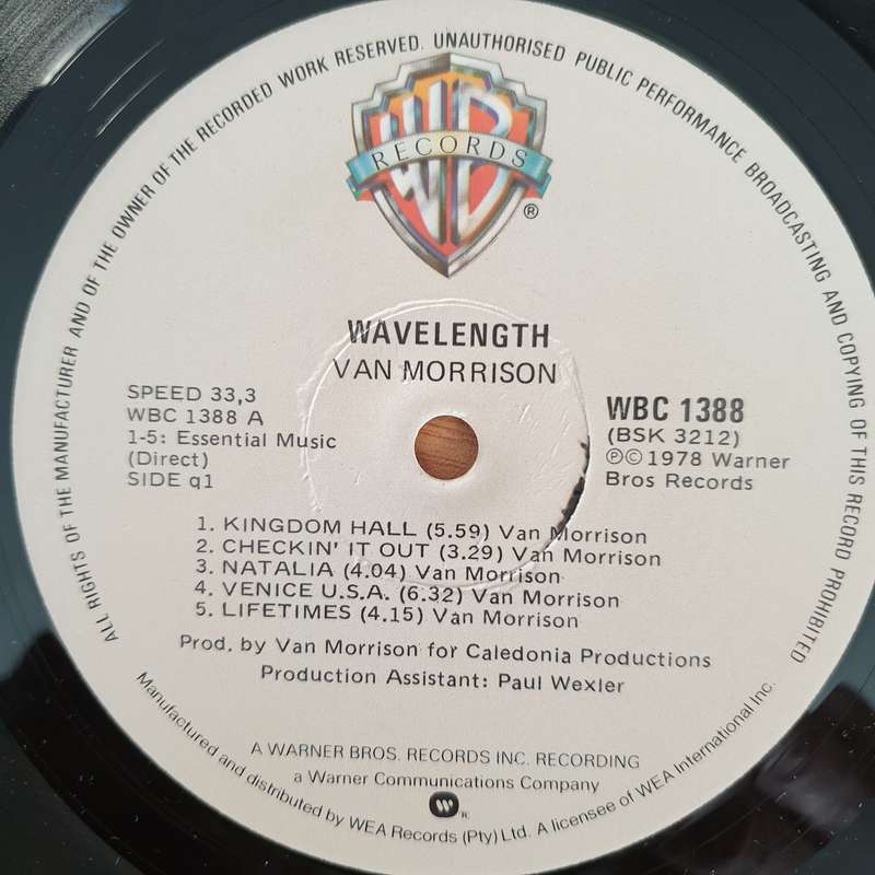 Van Morrison  Wavelength - Vinyl LP Record - Very-Good+ Quality (VG+) (verygoodplus)