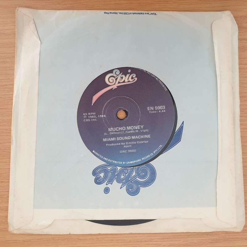 Miami Sound Machine  Conga! - Vinyl 7" Record - Very-Good+ Quality (VG+) (verygoodplus7)