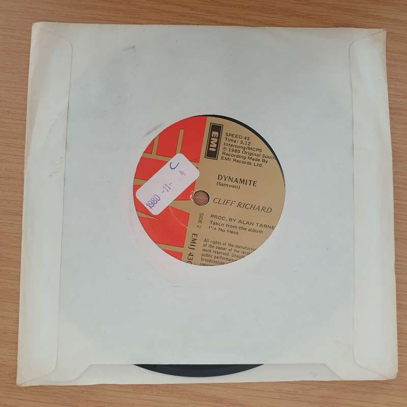 Cliff Richard  Dreamin' - Vinyl 7" Record - Very-Good+ Quality (VG+)