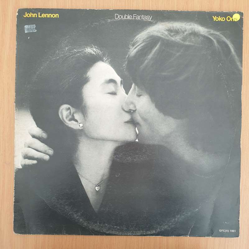 John Lennon/Yoko Ono - Double Fantasy  Vinyl LP Record - Very-Good Quality (VG)  (verry)