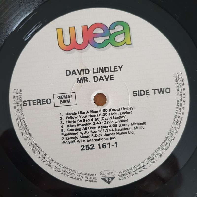 David Lindley  Mr. Dave - Vinyl LP Record - Very-Good+ Quality (VG+) (verygoodplus)
