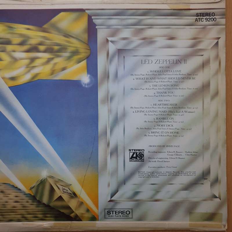 Led Zeppelin  Led Zeppelin II - Vinyl  LP Record - Very-Good Quality (VG) (verry)
