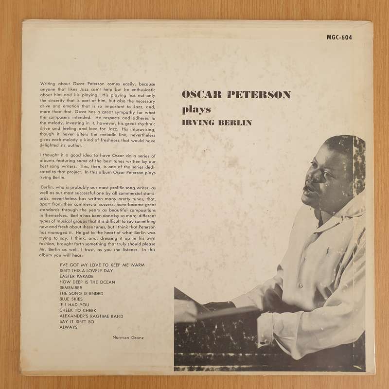 Oscar Peterson  Oscar Peterson Plays Irving Berlin - Vinyl LP Record - Very-Good+ Quality (VG+...