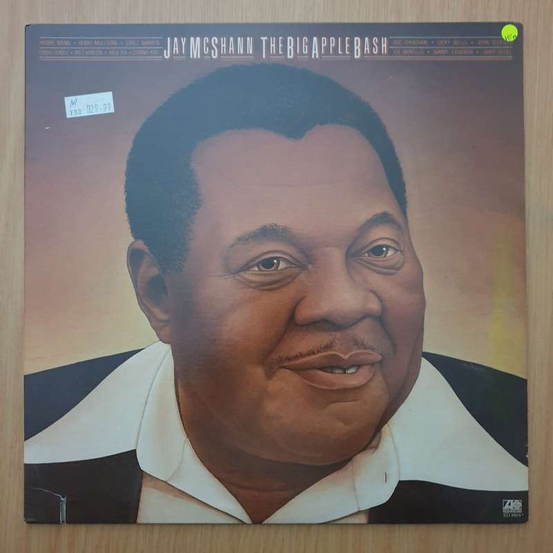 Jay McShann  The Big Apple Bash - Vinyl LP Record - Very-Good+ Quality (VG+) (verygoodplus)