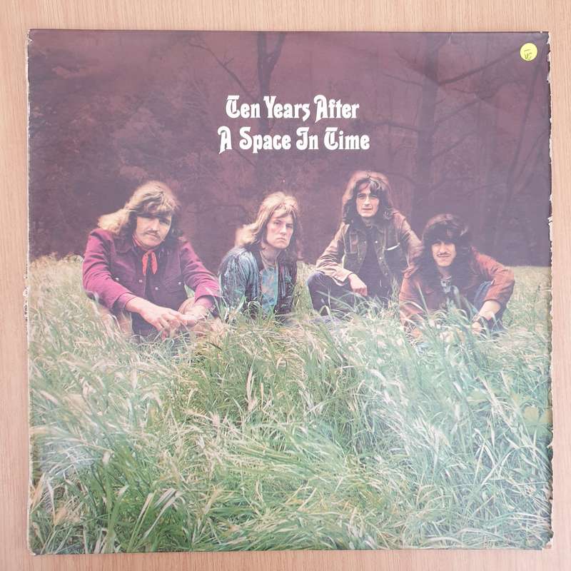 Ten Years After  A Space In Time - Vinyl LP Record - Very-Good- Quality (VG-) (minus)
