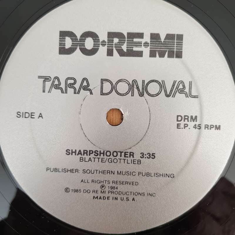 Tara Donoval  Sharpshooter - Vinyl LP Record - Very-Good+ Quality (VG+) (verygoodplus)