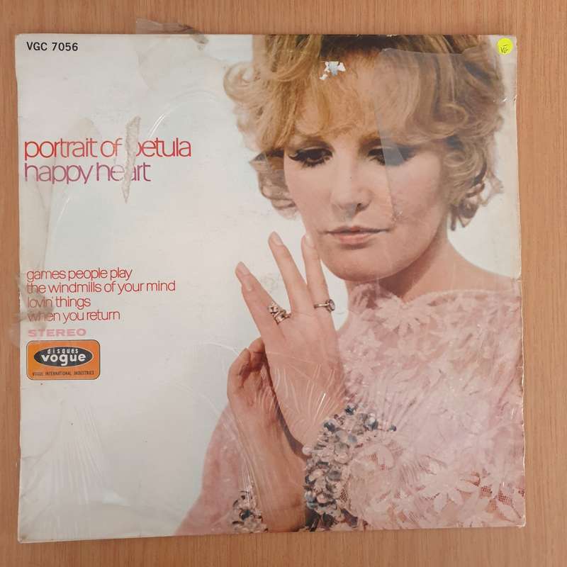 Petula Clark - Happy Heart  Vinyl LP Record - Very-Good- Quality (VG-) (minus)