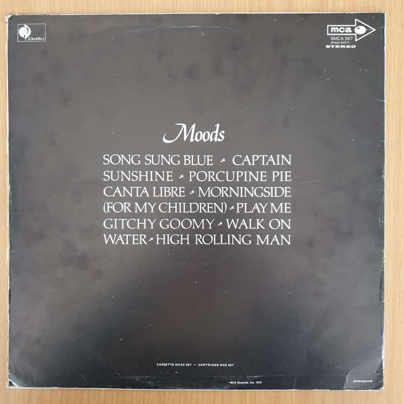 Neil Diamond  Moods (with lyrics) - Vinyl LP Record - Very-Good Quality (VG)  (verry)