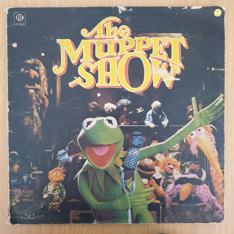 The Muppets  The Muppet Show (Rhodesia)  Vinyl LP Record - Very-Good- Quality (VG-) (minus)