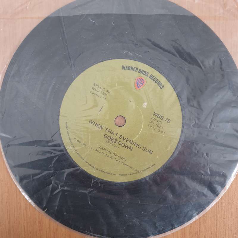 Van Morrison  Wild Night - 7" Record - Very-Good Quality (VG) (verry7) (DLB)