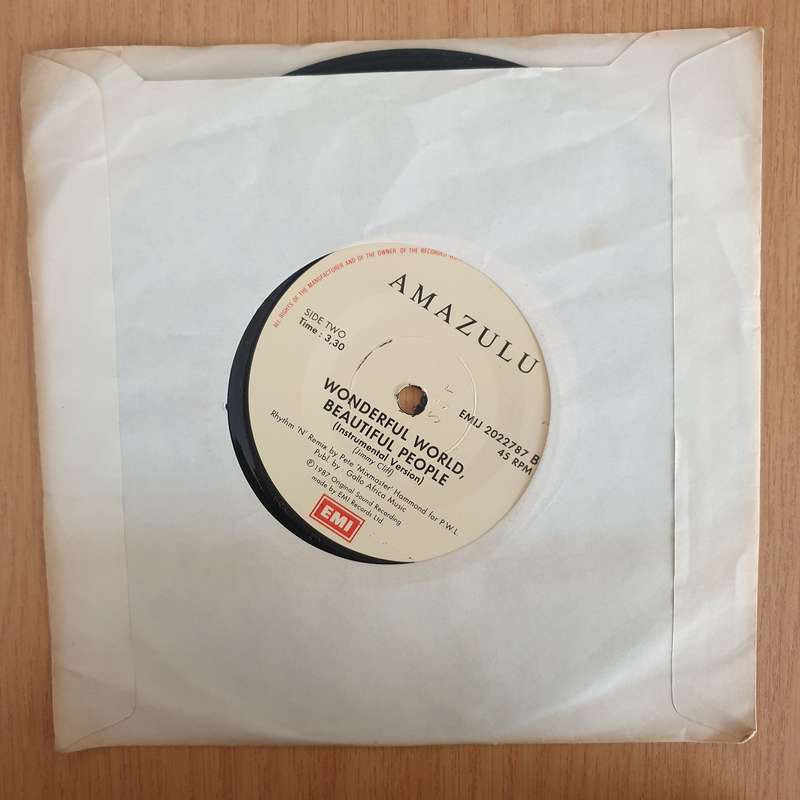 Amazulu  Wonderful World, Beautiful People - 7" Record - Very-Good+ Quality (VG+) (verygoodplu...