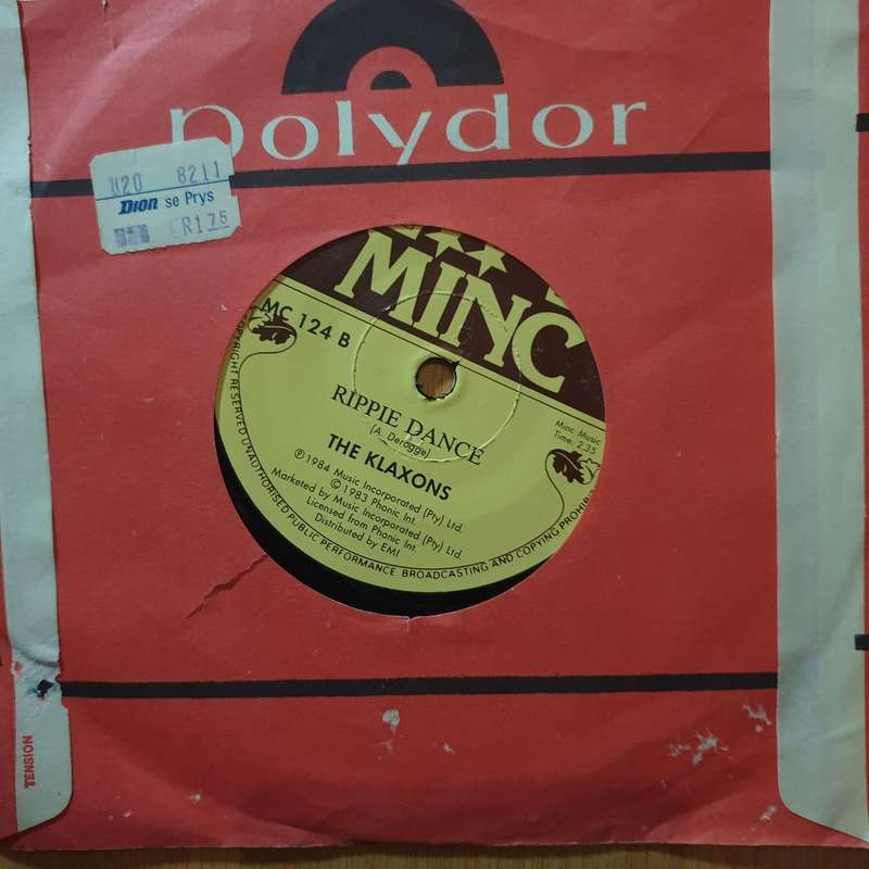 The Klaxons  Clap-Clap Sound - 7" Record - Very-Good+ Quality (VG+) (verygoodplus7) (DLB)