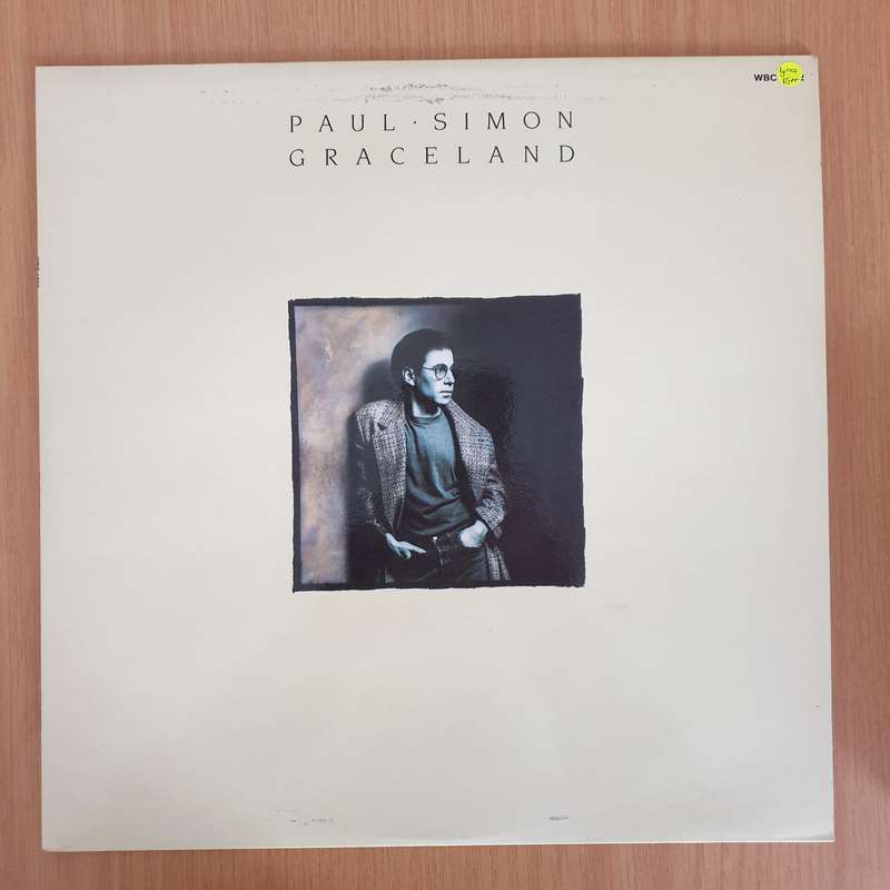Paul Simon - Graceland (with Lyrics) - Vinyl LP Record - Very-Good+ Quality (VG+) (verygoodplus)