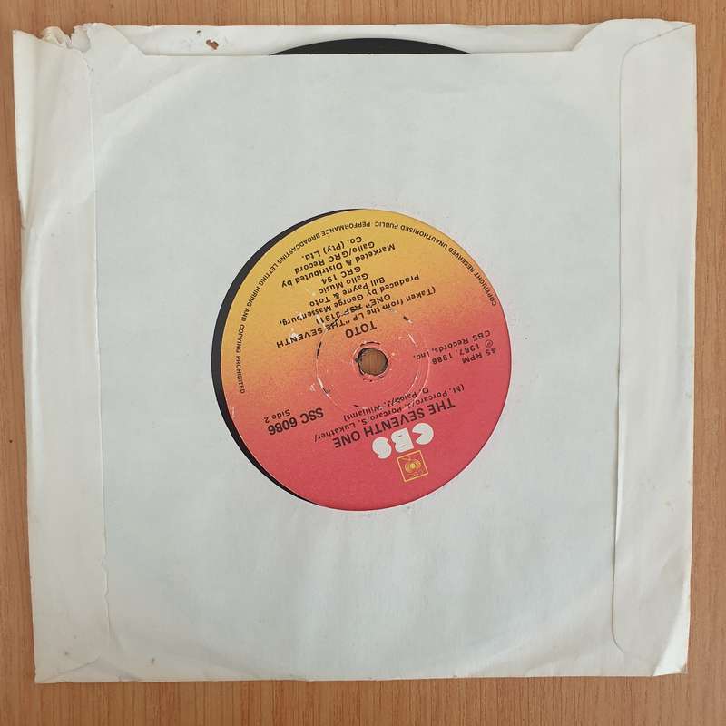 Toto  Pamela - 7" Record - Very-Good+ Quality (VG+) (verygoodplus7) (DLB)