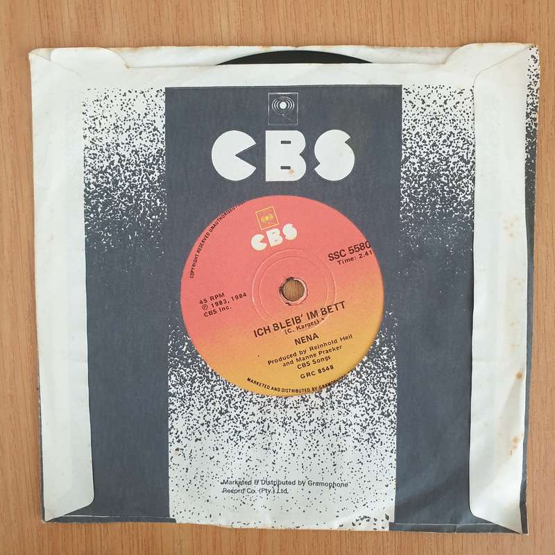 Nena  99 Red Balloons - 7" Record - Very-Good+ Quality (VG+) (verygoodplus7) (DLB)