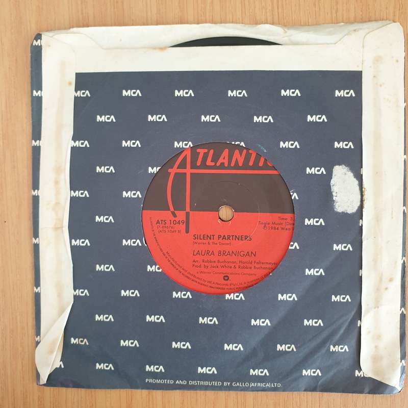 Laura Branigan  Self Control - 7" Record - Very-Good+ Quality (VG+) (verygoodplus7) (DLB)