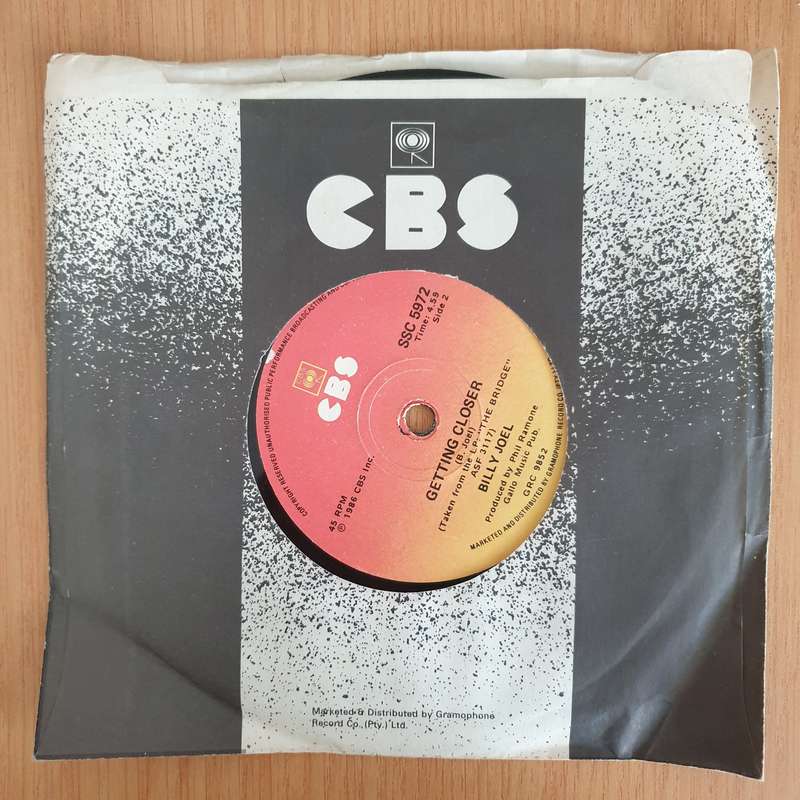 Billy Joel  A Matter Of Trust - 7 Record - Very-Good+ Quality (VG+) (verygoodplus7) (DLB)
