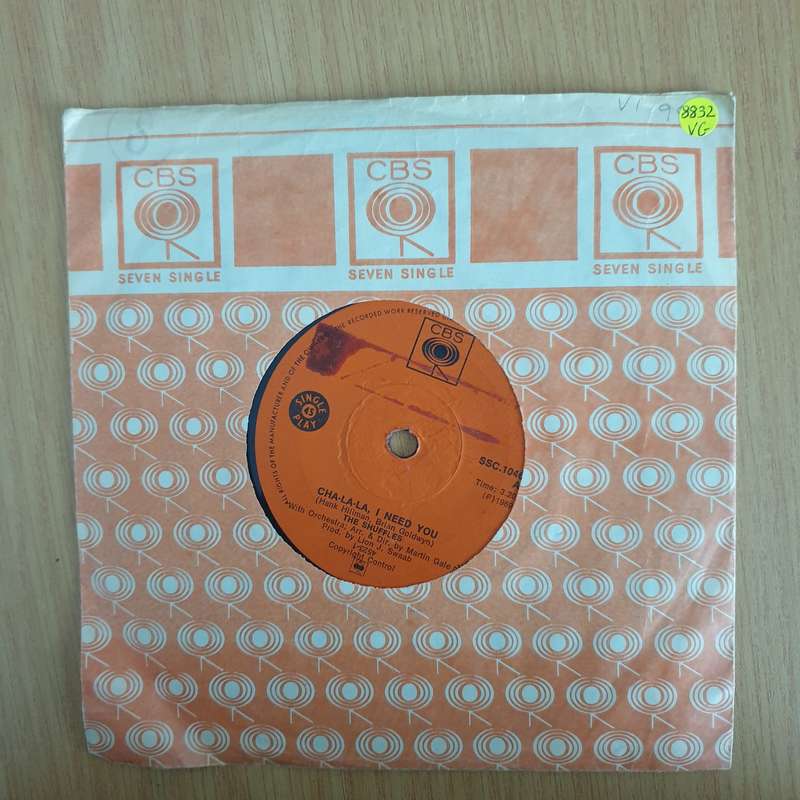 The Shuffles  Cha-La-La, I Need You - 7" Vinyl Record  (VG) (DLB)