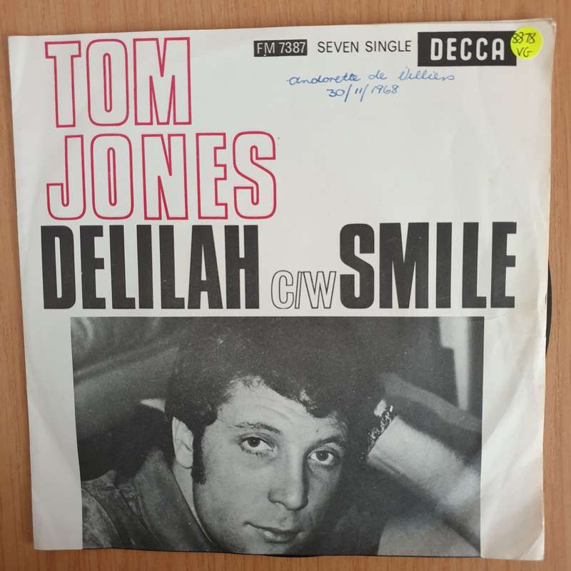 Tom Jones  Delilah/Smile - 7" Vinyl Record  (VG) (DLB)