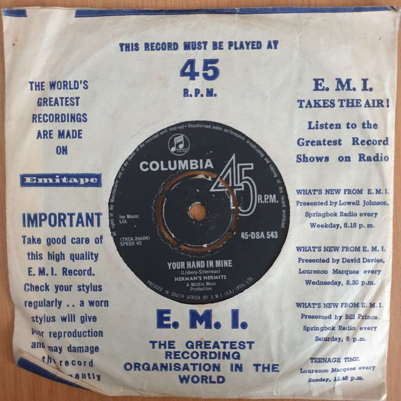 Herman's Hermits  I'm Into Something Good / Your Hand In Mine - 7" Vinyl Record  (VG) (DLB)