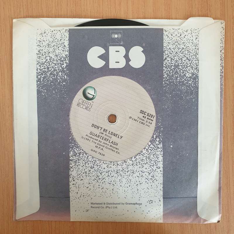 Quarterflash  Harden My Heart - 7" Vinyl Record  (VG+) (DLB)