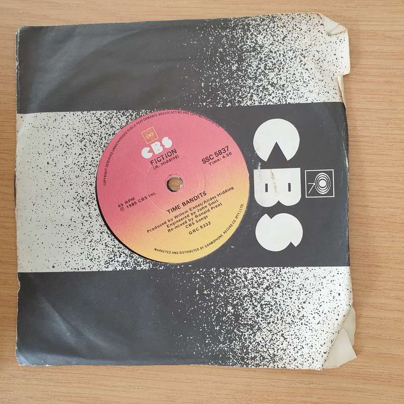 Time Bandits  Endless Road - 7" Vinyl Record  (VG+) (DLB)