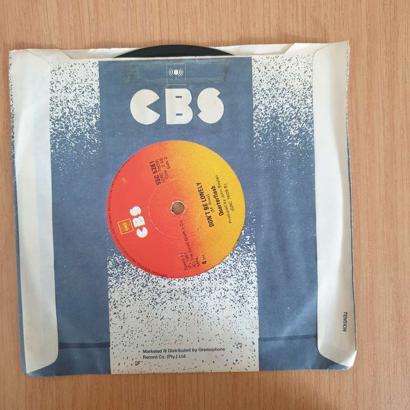Quarterflash  Harden My Heart - 7" Vinyl Record  (VG+) (DLB)