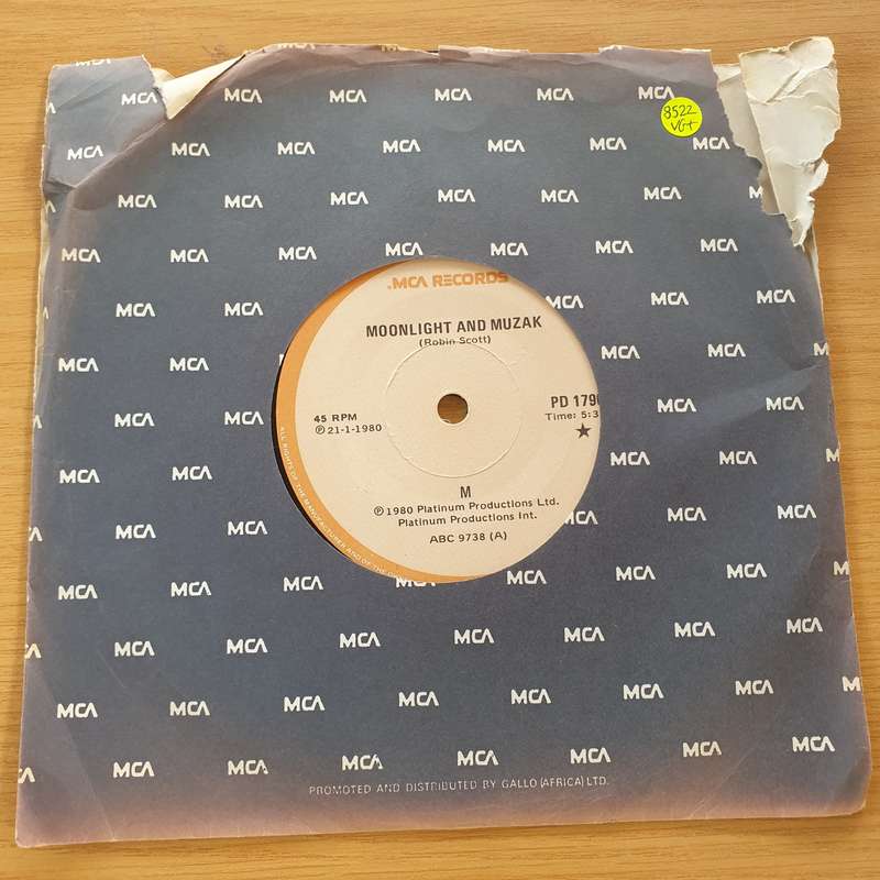M  Moonlight And Muzak  - Vinyl 7" Record (VG+)