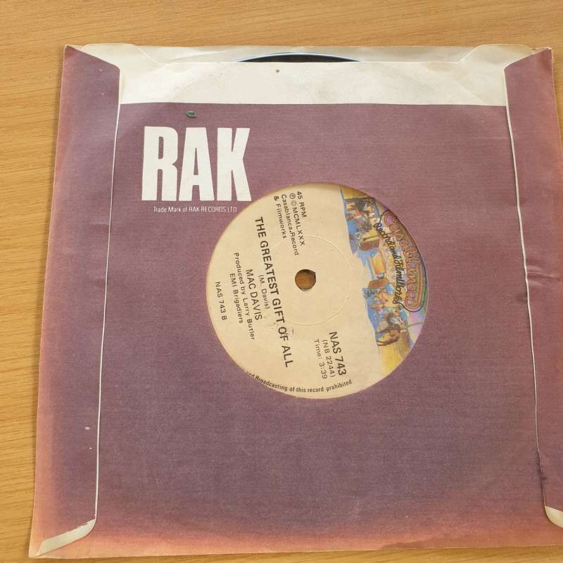 Mac Davis  It's Hard To Be Humble  - Vinyl 7" Record (VG+)