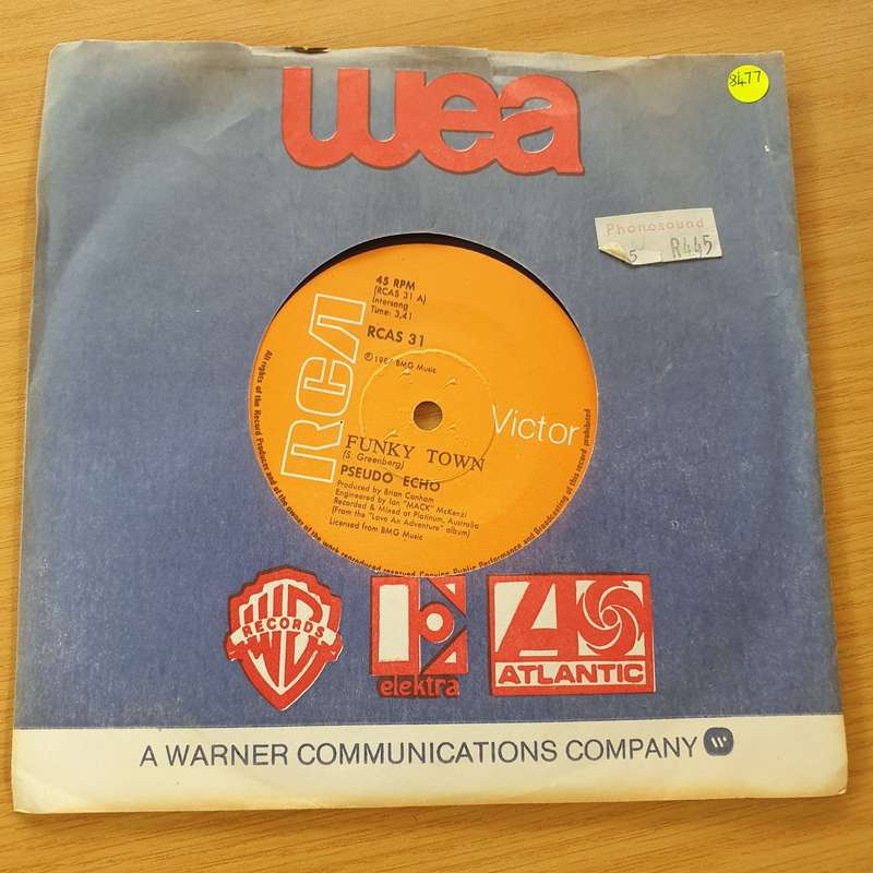 Pseudo Echo  Funky Town - Vinyl 7" Record (VG+)
