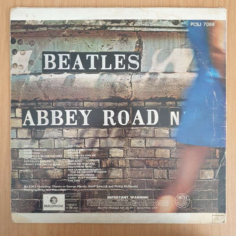 The Beatles  Abbey Road  Vinyl LP Record - Very-Good Quality (VG)  (verry)