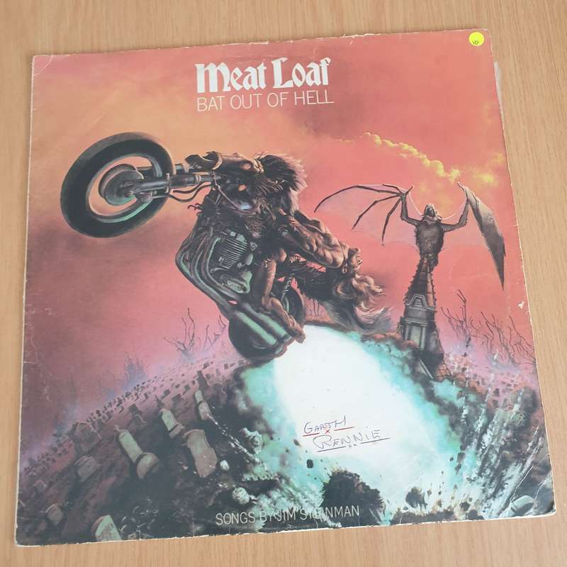 Meat Loaf  Bat Out Of Hell - Vinyl LP Record - Very-Good Quality (VG)  (verry)